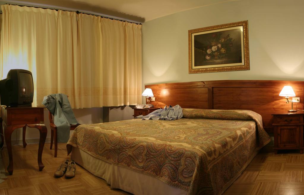 Hotel Marini Sassari Exteriör bild
